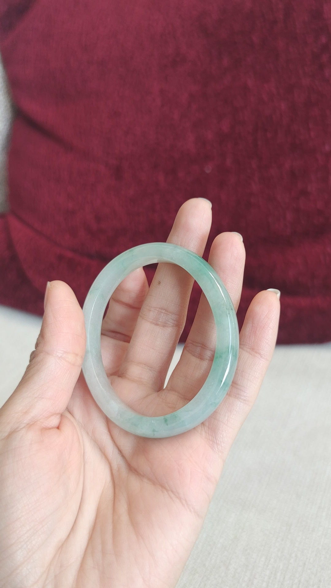 六舒翡翠手镯的起源与早期发展概述