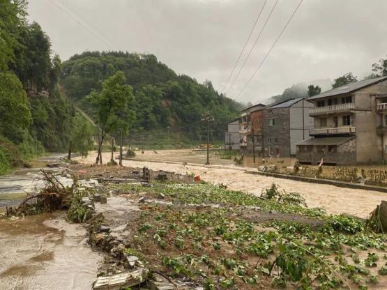 肥西暴雨突发，天气变化的影响与早期消息速递