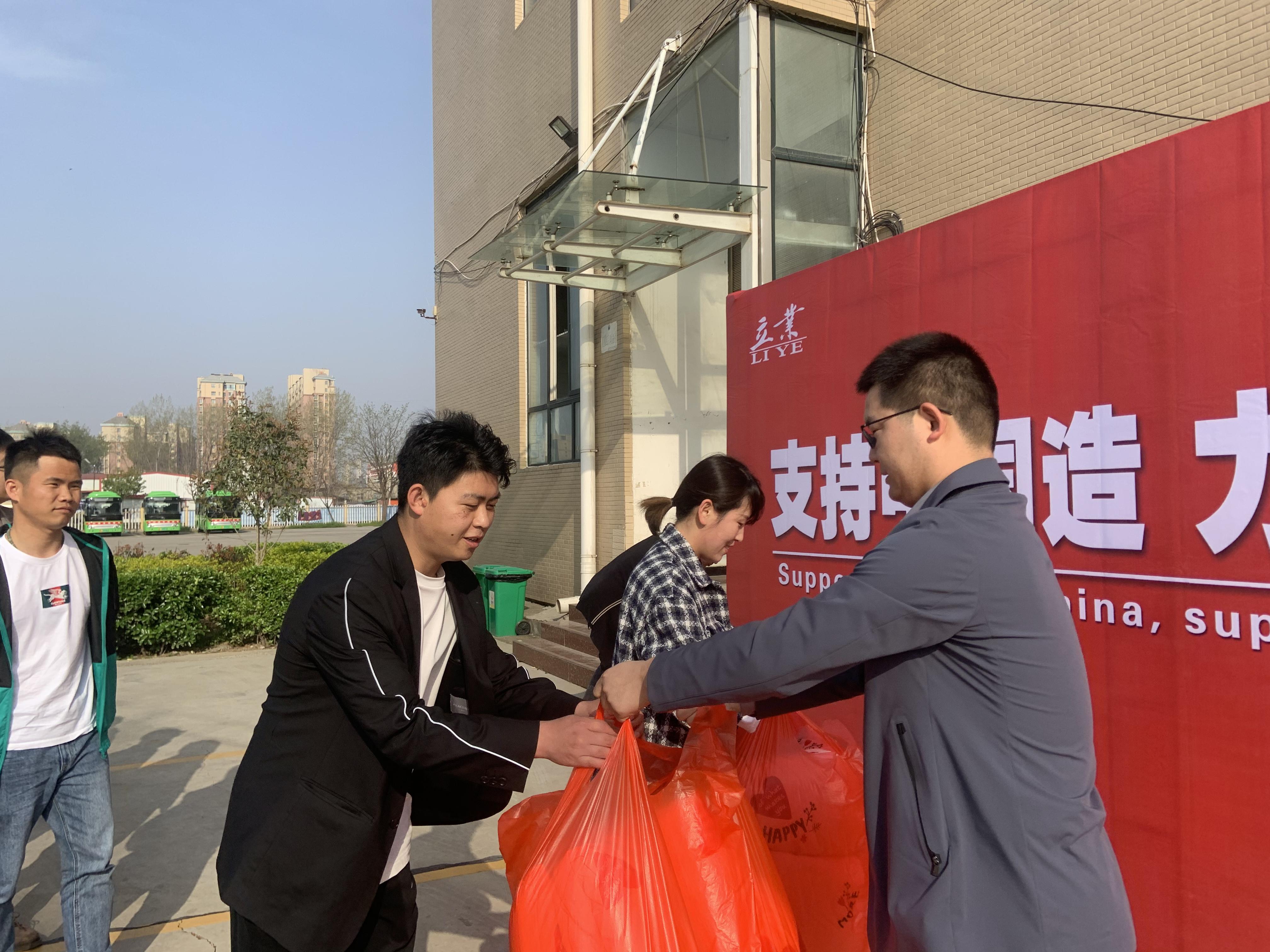 新疆物流早期发展追溯，早期消息与历程探究