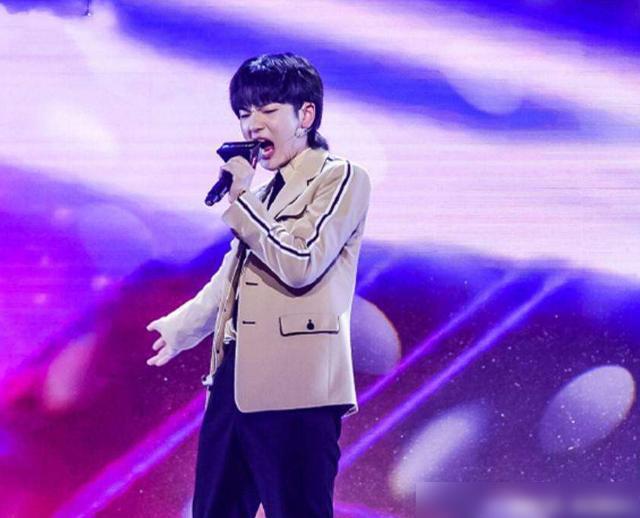 周震南音乐之路的起点，探寻其最早行程与早期经历